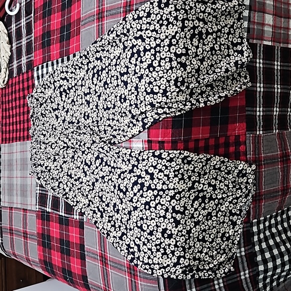 Maurices High Waisted Rise Wide Leg Pant - Picture 3 of 5